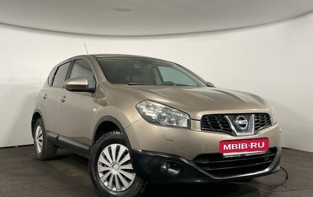 Nissan Qashqai, 2010 год, 899 900 рублей, 2 фотография