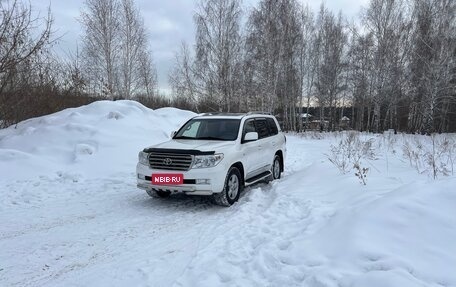 Toyota Land Cruiser 200, 2011 год, 3 550 000 рублей, 2 фотография