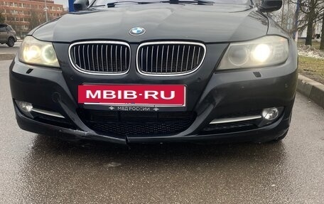 BMW 3 серия, 2011 год, 850 000 рублей, 2 фотография