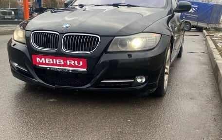 BMW 3 серия, 2011 год, 850 000 рублей, 3 фотография