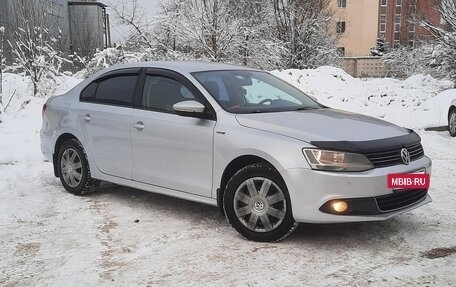 Volkswagen Jetta VI, 2012 год, 880 000 рублей, 4 фотография