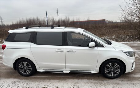 KIA Carnival III, 2020 год, 4 000 001 рублей, 7 фотография