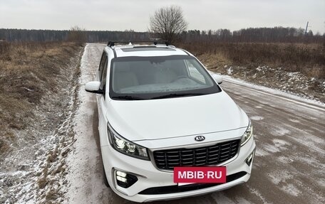 KIA Carnival III, 2020 год, 4 000 001 рублей, 4 фотография