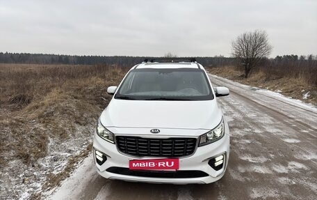 KIA Carnival III, 2020 год, 4 000 001 рублей, 2 фотография