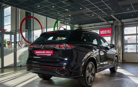 Volkswagen Tiguan, 2024 год, 5 980 000 рублей, 5 фотография