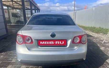 Volkswagen Jetta VI, 2007 год, 695 000 рублей, 4 фотография