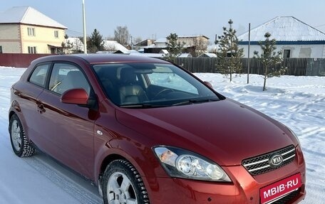 KIA cee'd I рестайлинг, 2008 год, 785 000 рублей, 1 фотография