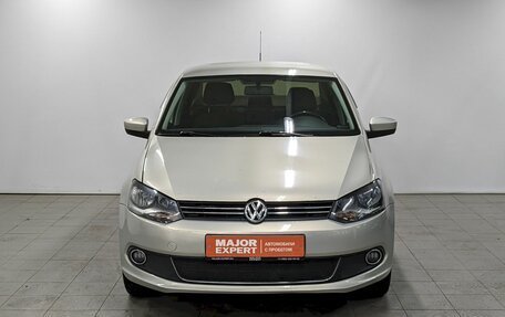 Volkswagen Polo VI (EU Market), 2012 год, 740 000 рублей, 2 фотография