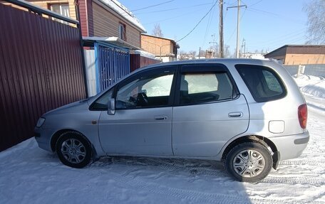 Toyota Corolla Spacio II, 1998 год, 380 000 рублей, 2 фотография