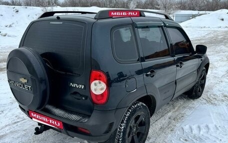 Chevrolet Niva I рестайлинг, 2013 год, 630 000 рублей, 4 фотография