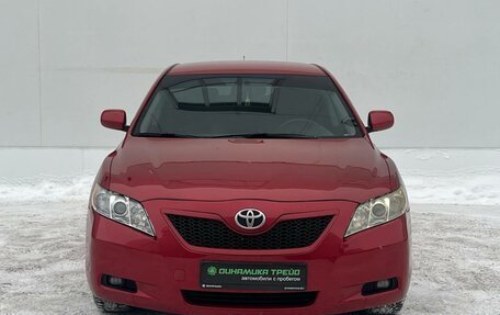 Toyota Camry, 2007 год, 875 000 рублей, 2 фотография