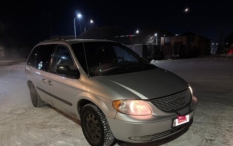 Chrysler Voyager IV, 2003 год, 265 000 рублей, 2 фотография