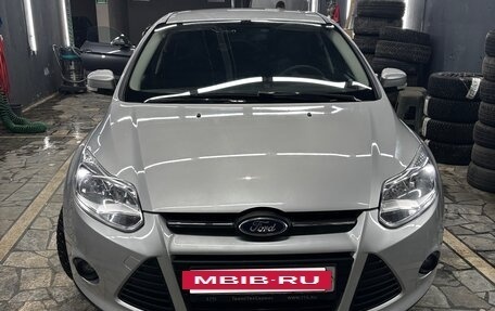 Ford Focus III, 2013 год, 930 000 рублей, 2 фотография