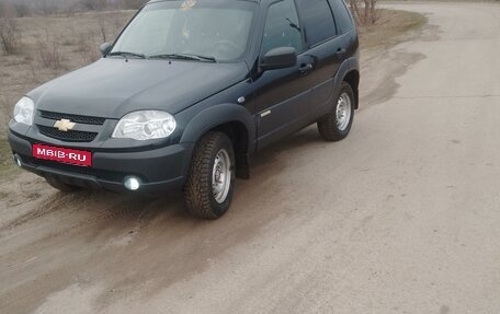 Chevrolet Niva I рестайлинг, 2016 год, 800 000 рублей, 1 фотография