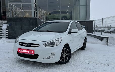 Hyundai Solaris II рестайлинг, 2013 год, 980 000 рублей, 1 фотография