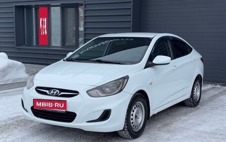 Hyundai Solaris II рестайлинг, 2013 год, 670 000 рублей, 1 фотография