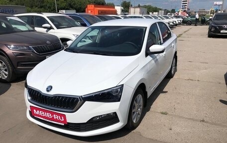 Skoda Rapid II, 2022 год, 2 380 000 рублей, 1 фотография