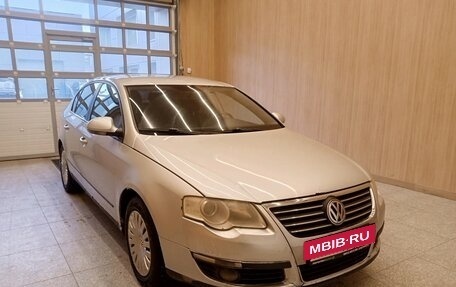 Volkswagen Passat B6, 2006 год, 519 000 рублей, 3 фотография