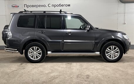 Mitsubishi Pajero IV, 2012 год, 2 457 000 рублей, 3 фотография