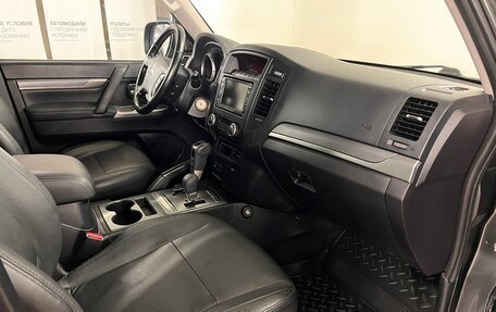 Mitsubishi Pajero IV, 2012 год, 2 457 000 рублей, 9 фотография