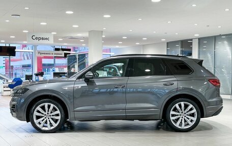 Volkswagen Touareg III, 2018 год, 4 999 000 рублей, 4 фотография