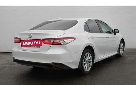 Toyota Camry, 2021 год, 2 905 000 рублей, 5 фотография