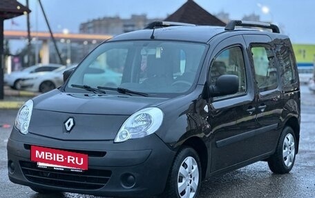 Renault Kangoo II рестайлинг, 2008 год, 855 000 рублей, 2 фотография