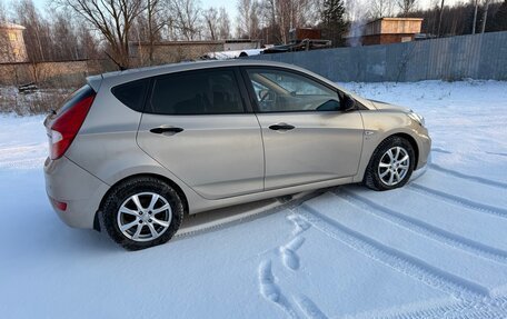 Hyundai Solaris II рестайлинг, 2014 год, 750 000 рублей, 3 фотография