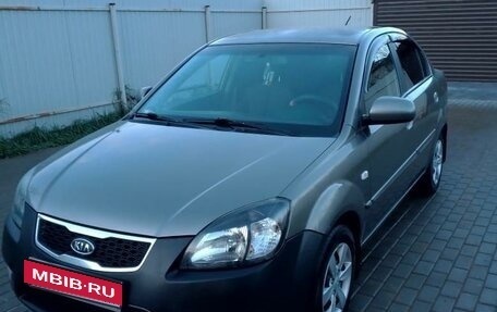 KIA Rio II, 2009 год, 530 000 рублей, 1 фотография