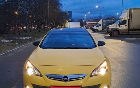 Opel Astra J, 2013 год, 800 000 рублей, 1 фотография