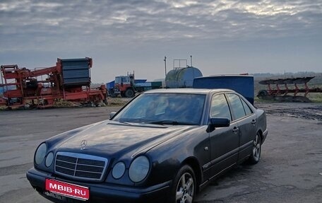 Mercedes-Benz E-Класс, 1997 год, 190 000 рублей, 1 фотография