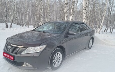 Toyota Camry, 2014 год, 2 100 000 рублей, 1 фотография