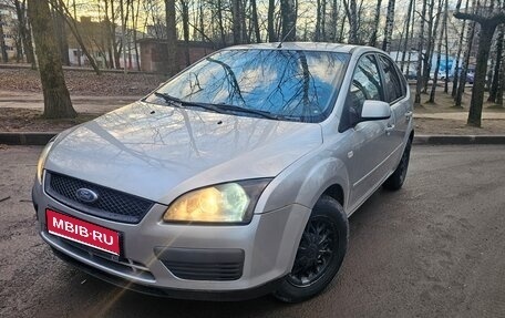 Ford Focus II рестайлинг, 2006 год, 400 000 рублей, 1 фотография