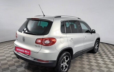 Volkswagen Tiguan I, 2010 год, 1 050 000 рублей, 5 фотография