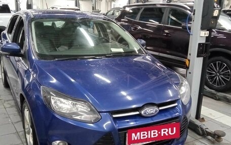 Ford Focus III, 2014 год, 925 000 рублей, 2 фотография