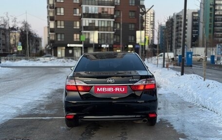 Toyota Camry, 2015 год, 1 899 000 рублей, 3 фотография