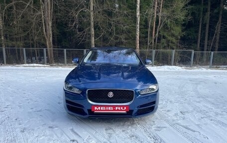 Jaguar XE I рестайлинг, 2016 год, 1 600 000 рублей, 3 фотография