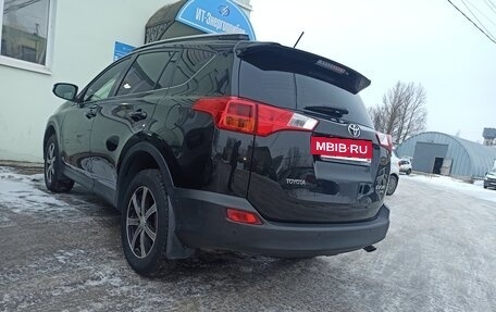 Toyota RAV4, 2015 год, 2 350 000 рублей, 2 фотография