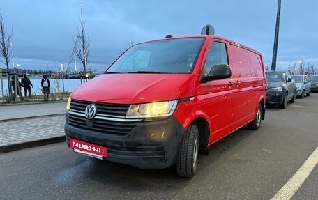 Volkswagen Transporter T6 рестайлинг, 2021 год, 4 480 000 рублей, 3 фотография