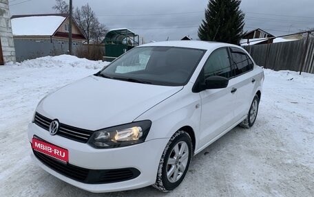 Volkswagen Polo VI (EU Market), 2011 год, 585 000 рублей, 1 фотография