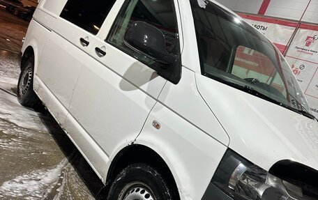 Volkswagen Transporter T5 рестайлинг, 2014 год, 1 580 000 рублей, 1 фотография