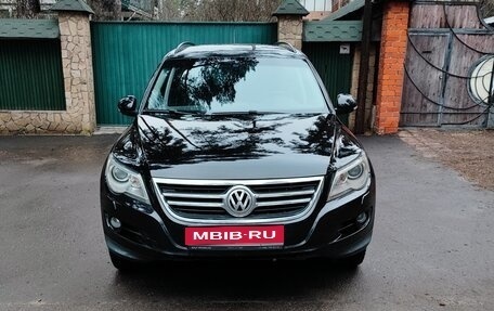 Volkswagen Tiguan I, 2009 год, 860 000 рублей, 1 фотография