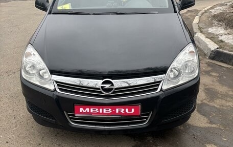 Opel Astra H, 2014 год, 865 000 рублей, 1 фотография