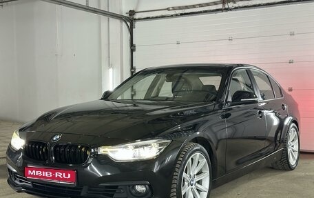 BMW 3 серия, 2016 год, 2 390 000 рублей, 1 фотография