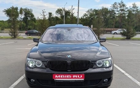 BMW 7 серия, 2005 год, 1 150 000 рублей, 3 фотография