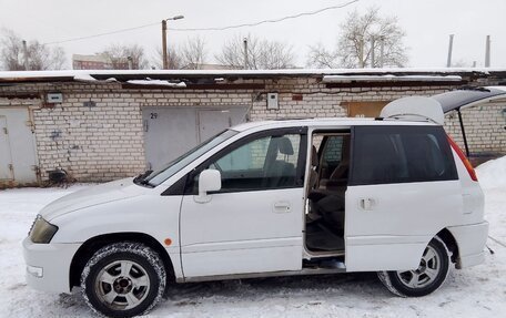 Mitsubishi RVR III рестайлинг, 2001 год, 420 000 рублей, 3 фотография