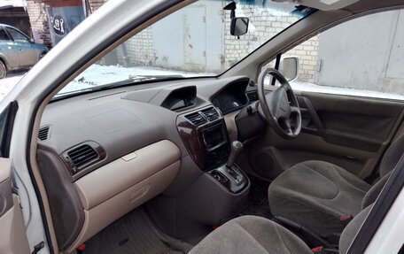 Mitsubishi RVR III рестайлинг, 2001 год, 420 000 рублей, 2 фотография