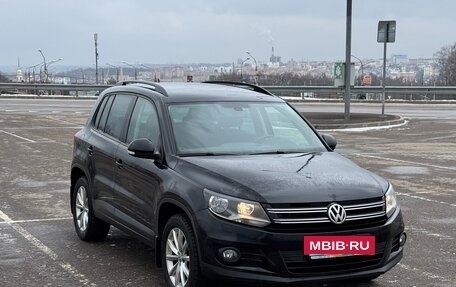 Volkswagen Tiguan I, 2016 год, 1 850 000 рублей, 3 фотография