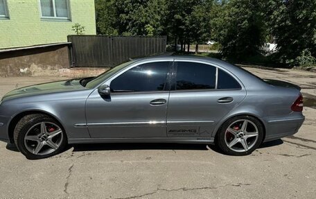 Mercedes-Benz E-Класс, 2005 год, 710 000 рублей, 3 фотография