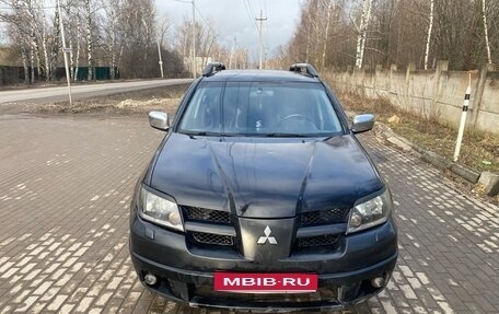 Mitsubishi Outlander III рестайлинг 3, 2004 год, 460 000 рублей, 1 фотография